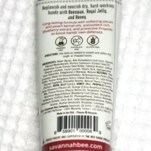 NWT Savannah Bee Company Honey Almond Beeswax and Royal Jelly Hand Cream - Picture 4 of 4